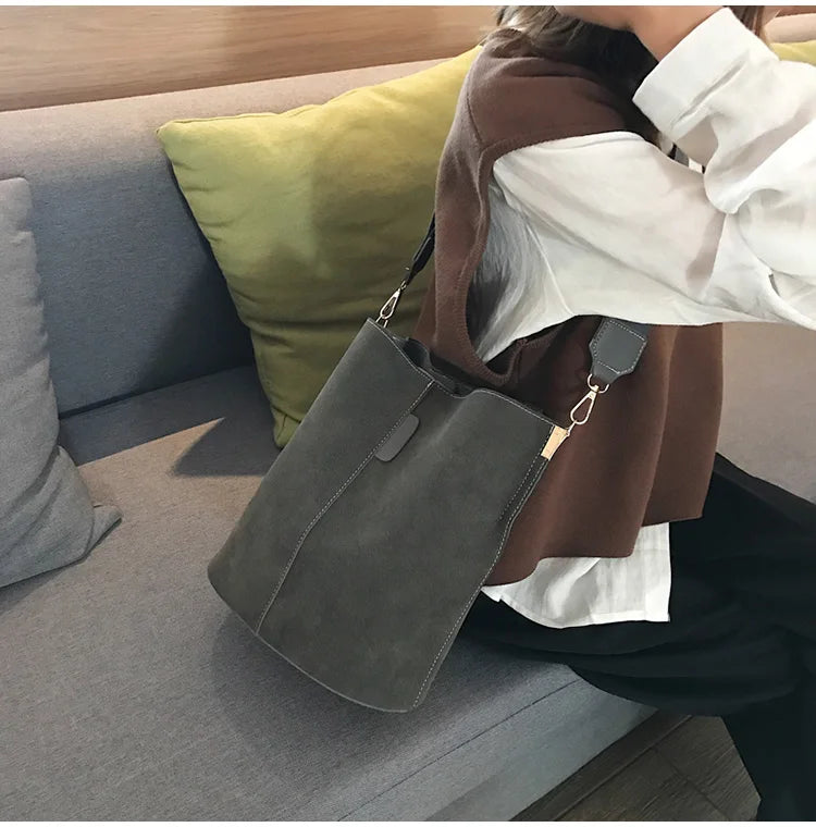 Luxury Designer PU Leather Bucket Bag for Women – Large Capacity Tote & Crossbody Handbag
