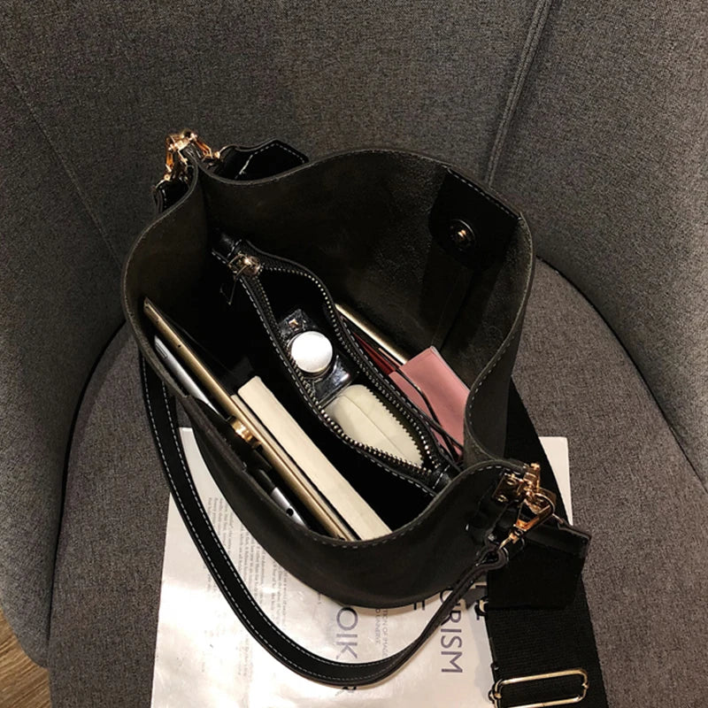 Luxury Designer PU Leather Bucket Bag for Women – Large Capacity Tote & Crossbody Handbag