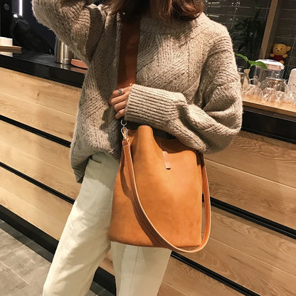 Luxury Designer PU Leather Bucket Bag for Women – Large Capacity Tote & Crossbody Handbag