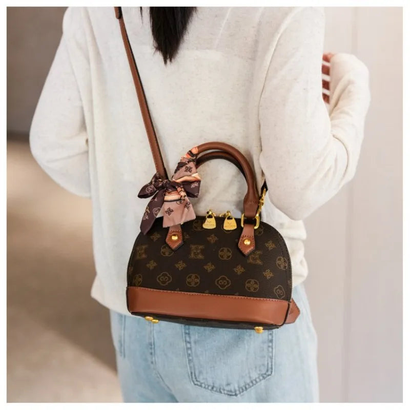 Luxury Leather Tote Bag for Women | Elegant Crossbody Handbag