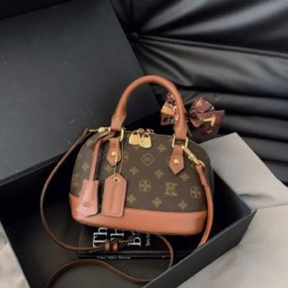 Luxury Leather Tote Bag for Women | Elegant Crossbody Handbag