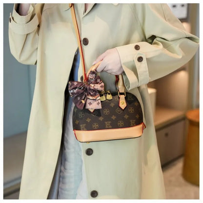 Luxury Leather Tote Bag for Women | Elegant Crossbody Handbag