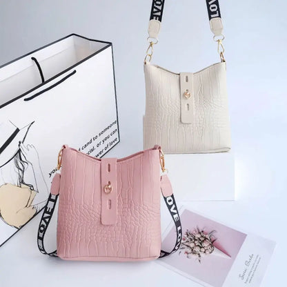 Ladies Crossbody Messenger Bag – Stylish Faux Leather Shoulder Handbag