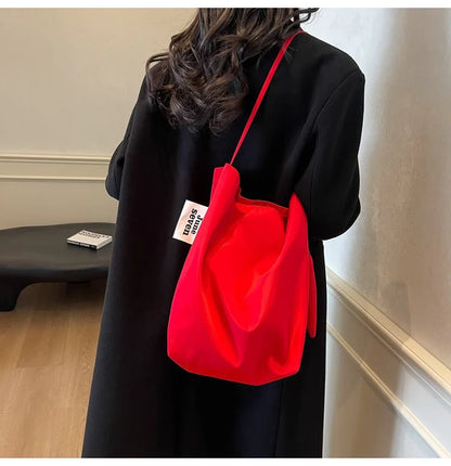 Minimalist Tote Shoulder Bag – Large Capacity Retro Shopping Bag