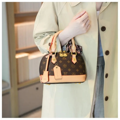 Luxury Leather Tote Bag for Women | Elegant Crossbody Handbag