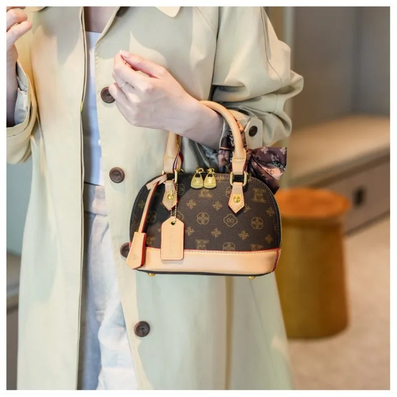 Luxury Leather Tote Bag for Women | Elegant Crossbody Handbag