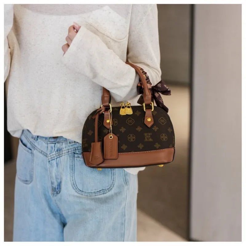 Luxury Leather Tote Bag for Women | Elegant Crossbody Handbag