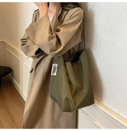 Minimalist Tote Shoulder Bag – Large Capacity Retro Shopping Bag