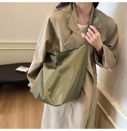 Minimalist Tote Shoulder Bag – Large Capacity Retro Shopping Bag