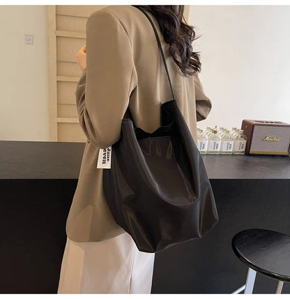 Minimalist Tote Shoulder Bag – Large Capacity Retro Shopping Bag